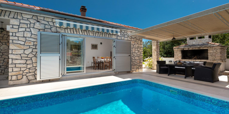 Solar Holday Home Ivona